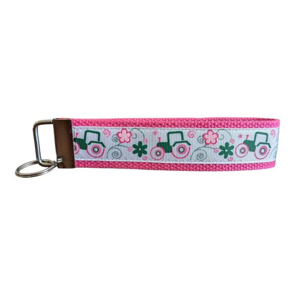 Tractor Keychain Wristlet Handmade Fabric Key FOB Floral Farmer Farm Pink Green - Picture 1 of 7